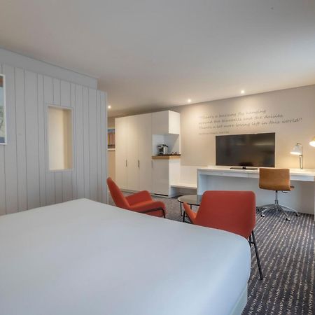 Отель The Morrison Dublin, Curio Collection By Hilton Экстерьер фото