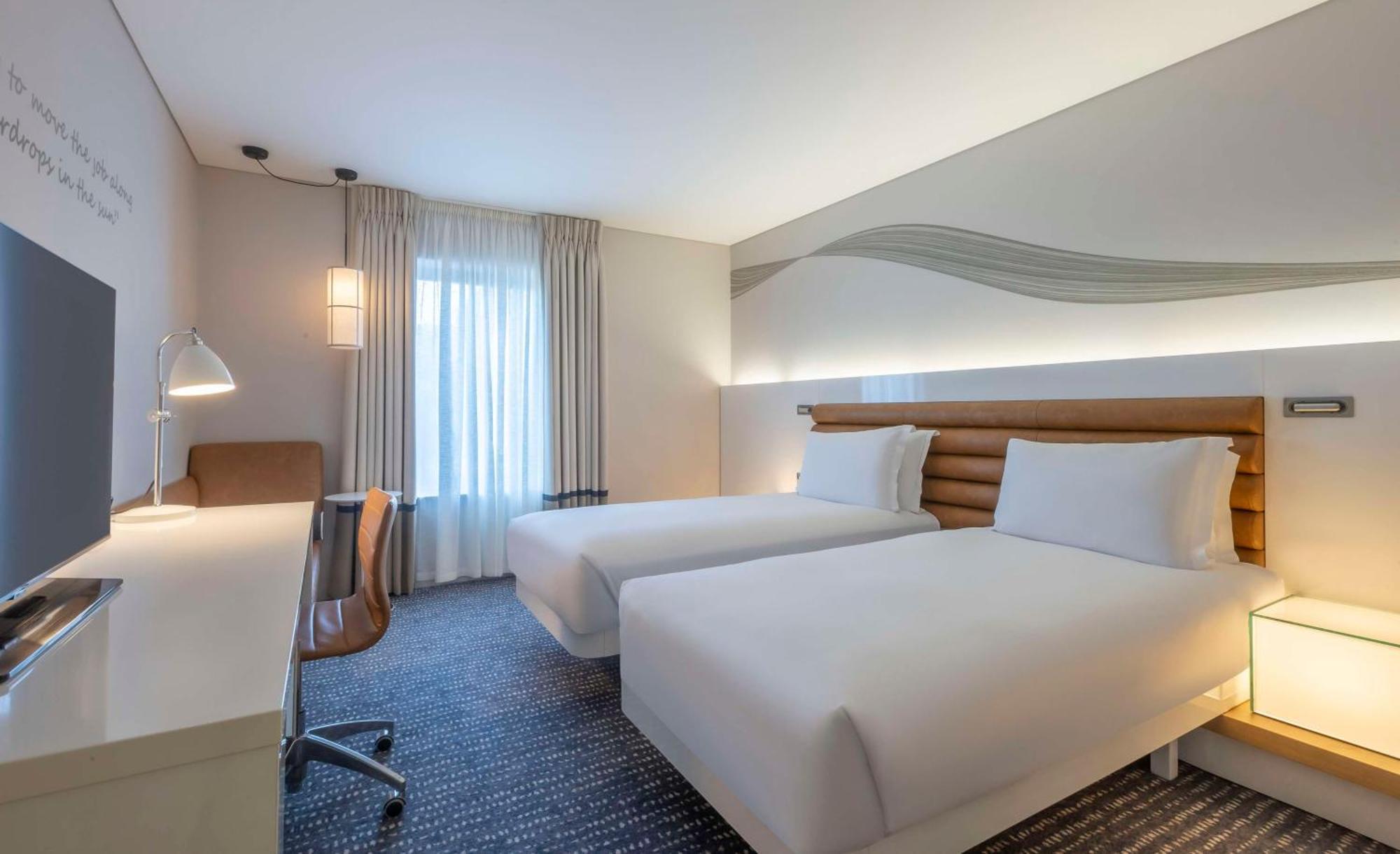 Отель The Morrison Dublin, Curio Collection By Hilton Экстерьер фото