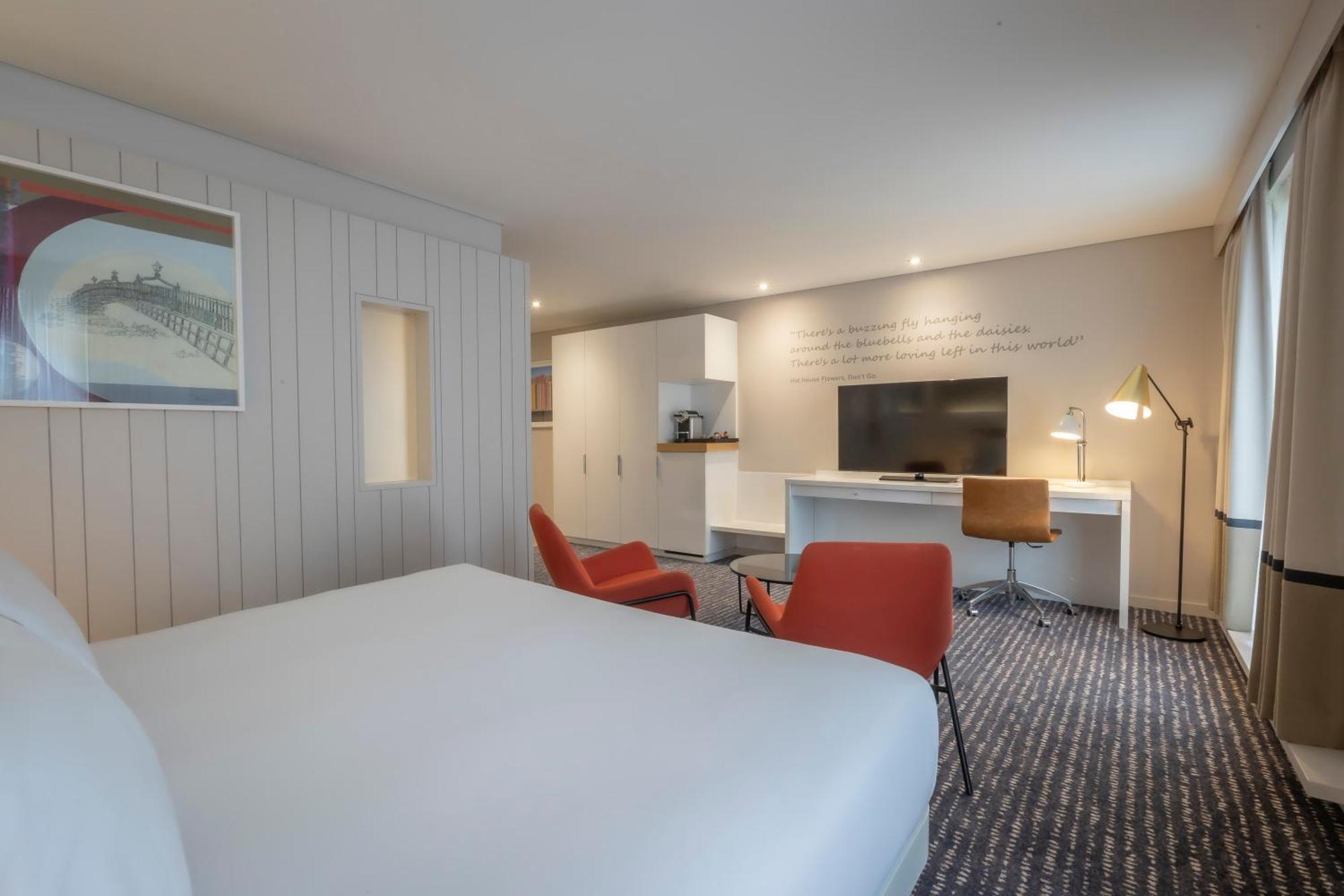 Отель The Morrison Dublin, Curio Collection By Hilton Экстерьер фото